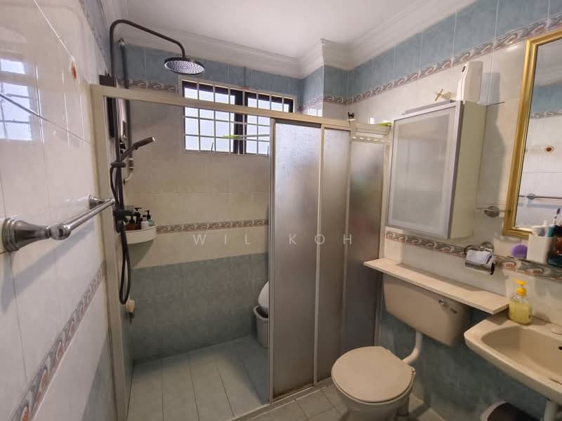 Rumah Teres 2 Tingkat untuk Dijual di Sungai Long (Bandar Sungai Long) - Wil Koh - Bathroom - PropertyGuru.com.my