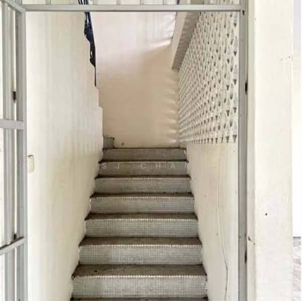 Rumah Berkembar untuk Disewa di Taman Nong Chik (Johor Bahru) - SJ CHAN - Entrance - PropertyGuru.com.my