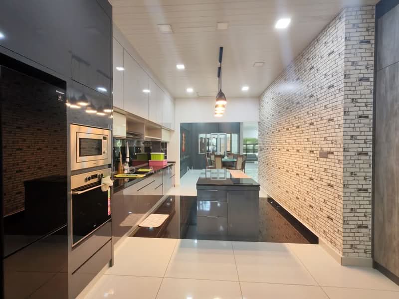 Semi-Detached House for Sale in Kota Kinabalu (Sabah) - Joanne Lee - Kitchen - PropertyGuru.com.my