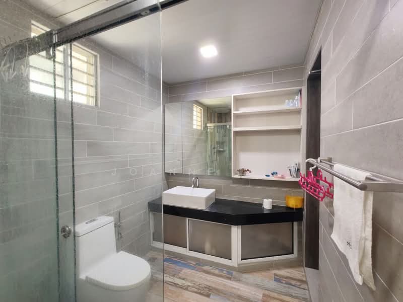 Semi-Detached House for Sale in Kota Kinabalu (Sabah) - Joanne Lee - Bathroom - PropertyGuru.com.my