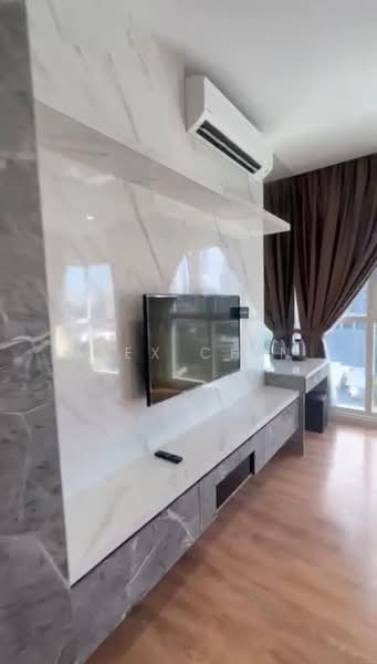 Servis Apartment untuk Dijual di Quill Residence - Alex Chin - Living Room - PropertyGuru.com.my
