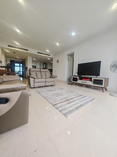 Servis Apartment untuk Dijual di Imperia - Daniel Yong - Living Room - PropertyGuru.com.my