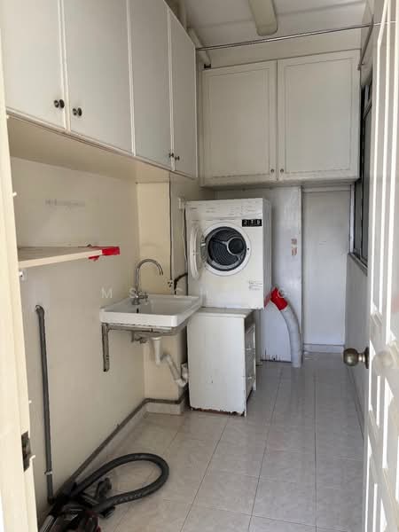 Kondominium untuk Dijual di 1 Persiaran Gurney - Ms Chang - PropertyGuru.com.my