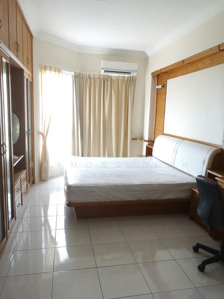 Condominium for Rent at Gold Coast Resort Condominium - Raymond Teoh - Bedroom - PropertyGuru.com.my