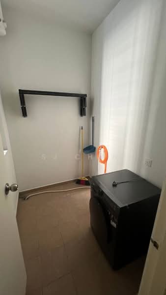 Service Residence for Rent at D'Summit Residences - SJ CHAN - PropertyGuru.com.my