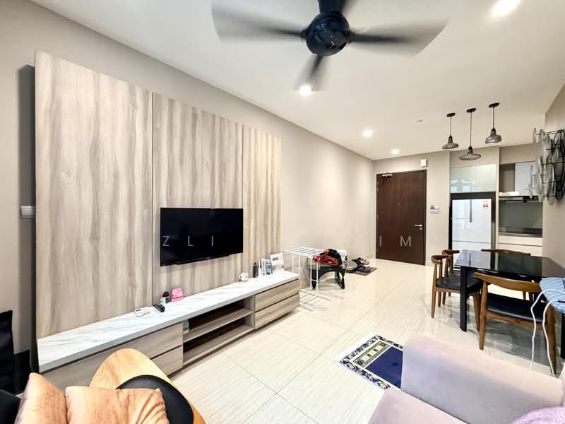 Service Residence for Sale at Serviced Residence @ Shaftsbury Putrajaya - Azli Ibrahim - Living Room - PropertyGuru.com.my