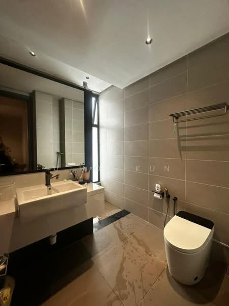 Terraced House for Sale in Medini (Iskandar Puteri (Nusajaya)) - U Hon Kun - Bathroom - PropertyGuru.com.my
