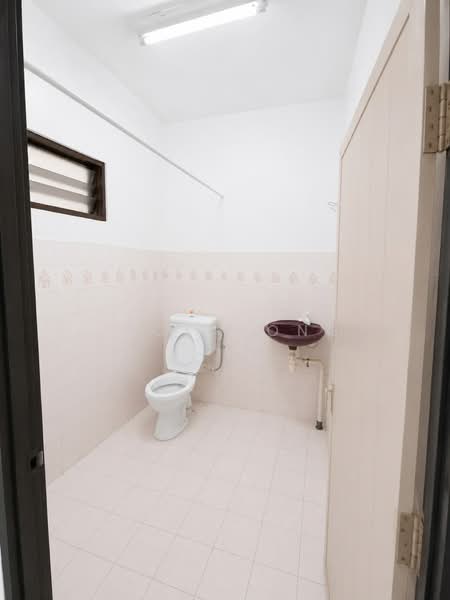 1-storey Terraced House for Rent in Johor Bahru (Johor) - Jack Wong - Bathroom - PropertyGuru.com.my