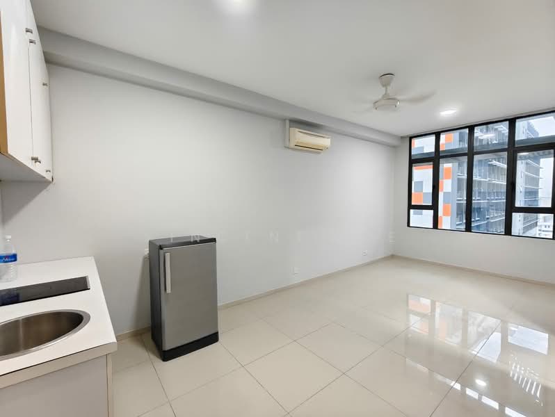 Service Residence for Sale at Centrestage Designer Suite - Vincent Lee - Interior - PropertyGuru.com.my