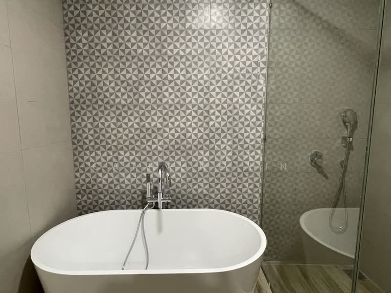 Service Residence for Rent at Hampton Height Damansara - Cathrine Lin - Bathroom - PropertyGuru.com.my