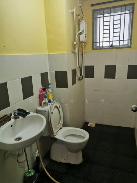 Kondominium untuk Disewa di Ken Damansara 3 - Steven Lim - Bathroom - PropertyGuru.com.my