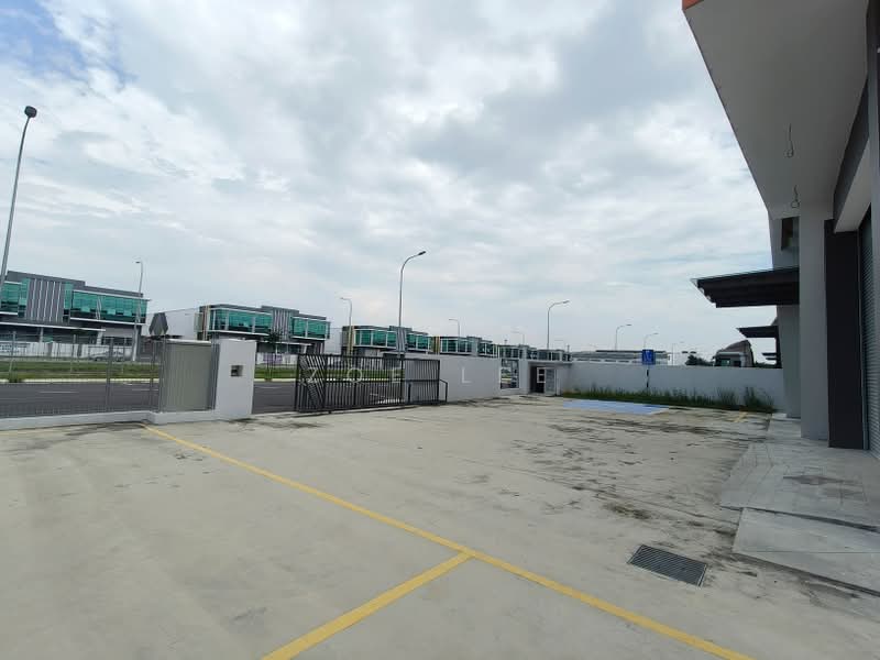 Kilang untuk Dijual di Taman Desa Cemerlang (Ulu Tiram) - Zoe Lee - PropertyGuru.com.my