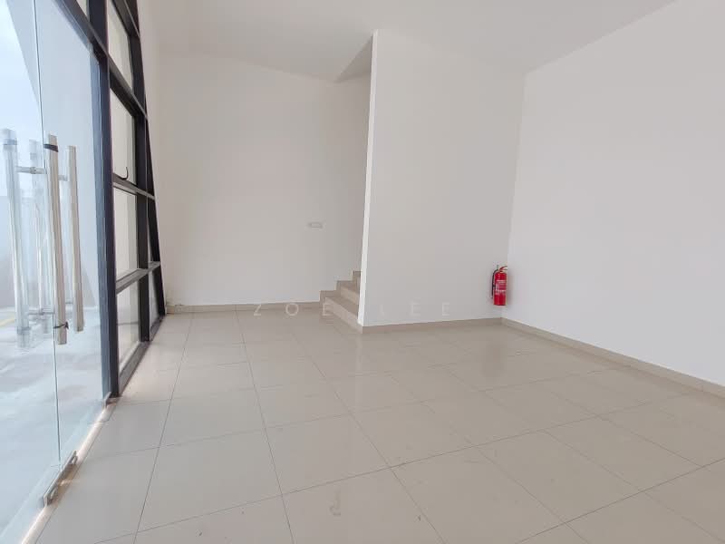 Kilang untuk Dijual di Taman Desa Cemerlang (Ulu Tiram) - Zoe Lee - PropertyGuru.com.my