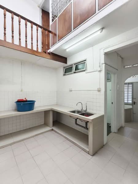 1-storey Terraced House for Sale in Taman Sri Tebrau (Johor Bahru) - Sze Lee - Kitchen - PropertyGuru.com.my