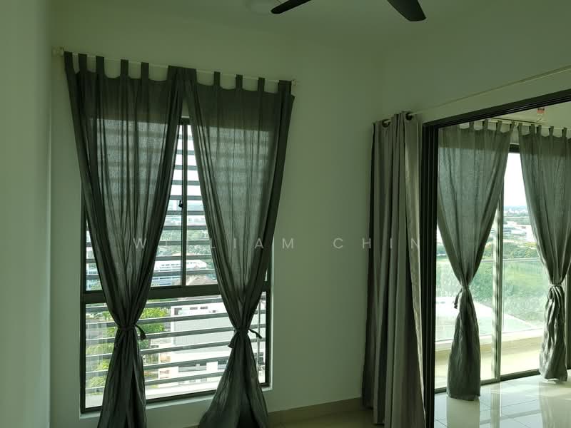 Servis Apartment untuk Disewa di Cybersquare - William Chin - Balcony - PropertyGuru.com.my