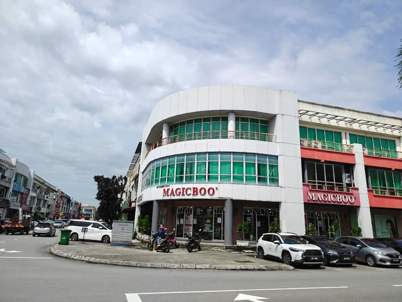 Shop / Office for Rent in Bandar Bukit Tinggi (Klang) - Alexis Lim - Exterior - PropertyGuru.com.my