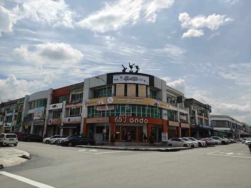Shop / Office for Rent in Bandar Bukit Tinggi (Klang) - Alexis Lim - Exterior - PropertyGuru.com.my
