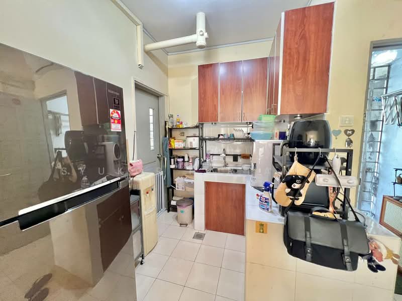 Pangsapuri untuk Dijual di Seri Atria Apartment - Syukor Hartanah - Kitchen - PropertyGuru.com.my