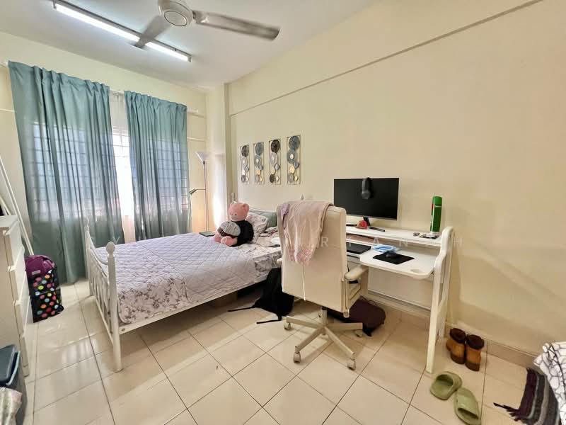 Pangsapuri untuk Dijual di Seri Atria Apartment - Syukor Hartanah - Bedroom - PropertyGuru.com.my