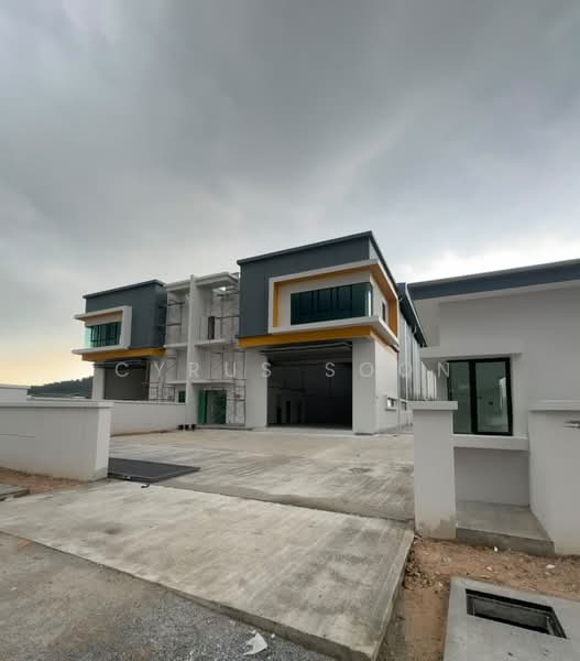 Cluster Factory for Rent in Puncak Alam (Selangor) - Cyrus Soon - Exterior - PropertyGuru.com.my