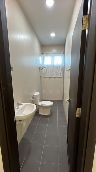 Rumah Teres 3 Tingkat untuk Dijual di Air Hitam (Ayer Itam) - Li Fang - Bathroom - PropertyGuru.com.my