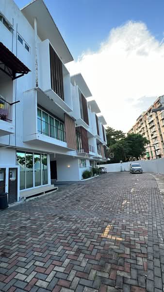 Rumah Teres 3 Tingkat untuk Dijual di Air Hitam (Ayer Itam) - Li Fang - Exterior - PropertyGuru.com.my