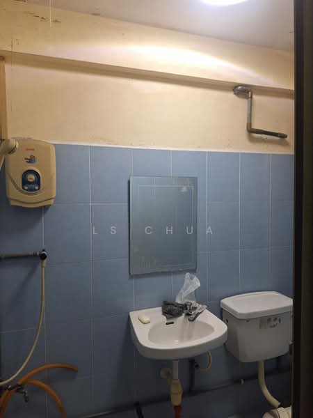 Apartment for Sale at Pearl Tower (Ria) - LS Chua - Bathroom - PropertyGuru.com.my