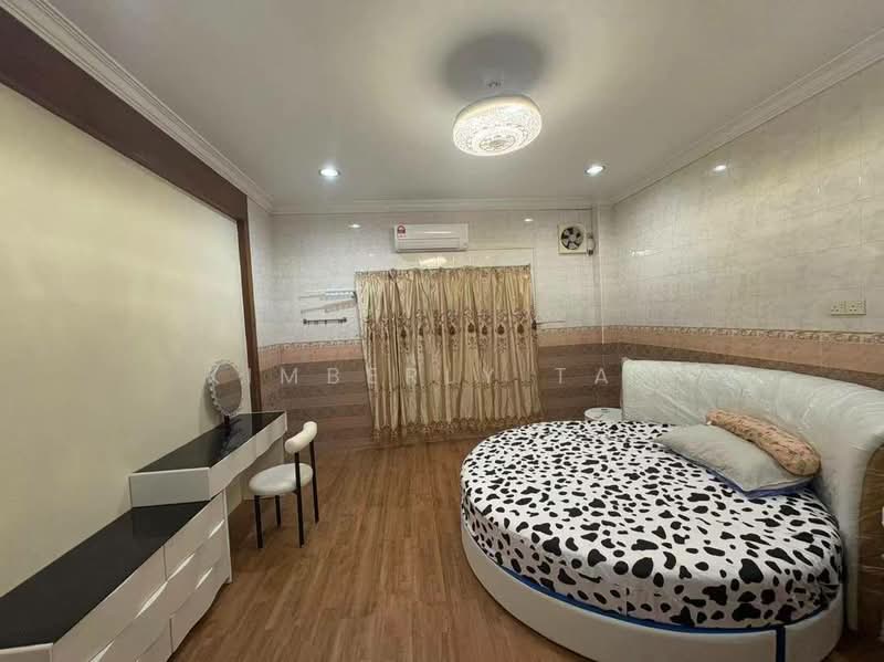 Rumah Banglo untuk Disewa di Taman Suria (Johor Bahru) - Kimberly Tay - PropertyGuru.com.my