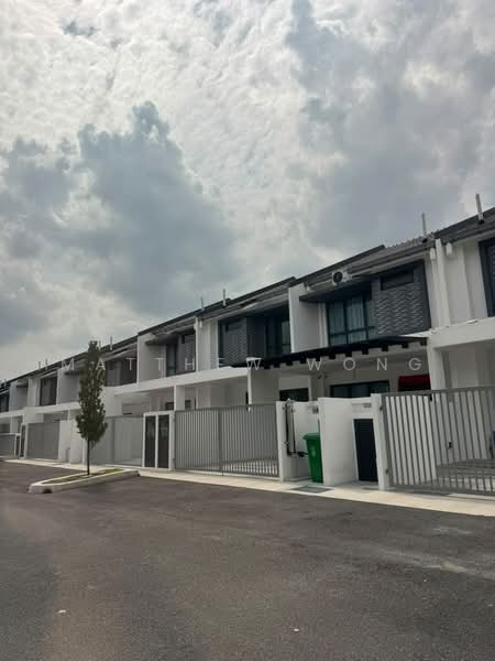 Terraced House for Rent in Hulu Langat (Selangor) - Matthew Wong - Exterior - PropertyGuru.com.my