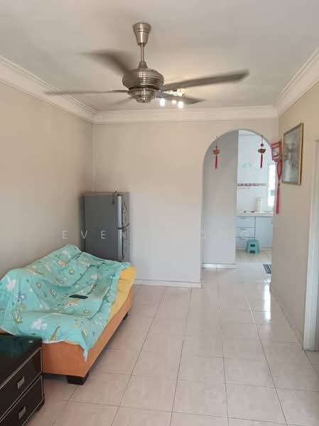 Rumah Flat untuk Dijual di Bandar Tasik Selatan (Low Cost) - Even Chong - Living Room - PropertyGuru.com.my