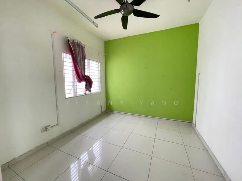 Semi-Detached House for Sale in Kota Emerald (Rawang) - Tiffany Yang - Bedroom - PropertyGuru.com.my