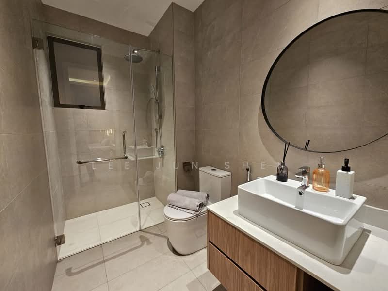 Kondominium untuk Dijual di Royal Garden @ Sri Putramas - Jason Lee - Bathroom - PropertyGuru.com.my