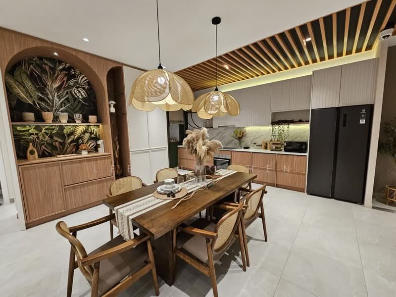 Kondominium untuk Dijual di Royal Garden @ Sri Putramas - Jason Lee - Dining Room - PropertyGuru.com.my