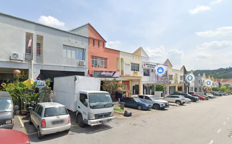 Kedai untuk Dijual di Taman Puncak Jalil (Seri Kembangan) - Erica Law - Exterior - PropertyGuru.com.my