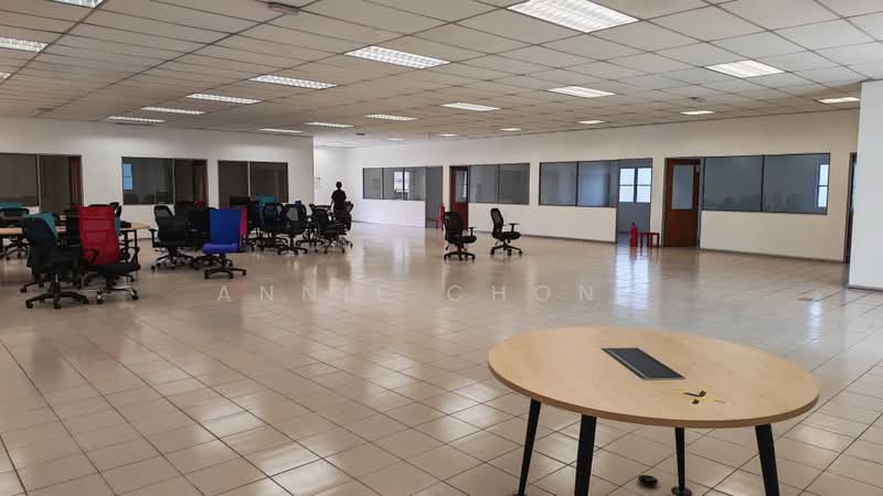 Retail Space for Rent in Taman Perindustrian Kinrara (Bandar Kinrara) - Annie Chong - Interior - PropertyGuru.com.my