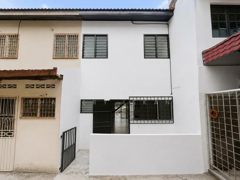 Rumah Teres 2 Tingkat untuk Dijual di Batu Caves (Selangor) - Shaziery Iskandar - Exterior - PropertyGuru.com.my