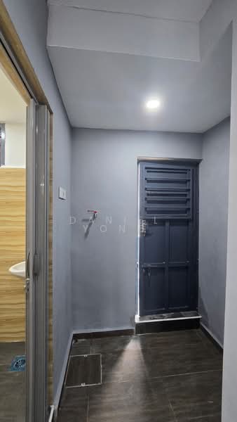 Rumah Teres 2 Tingkat untuk Dijual di Taman Rinting (Masai) - Daniel Yong - Bathroom - PropertyGuru.com.my