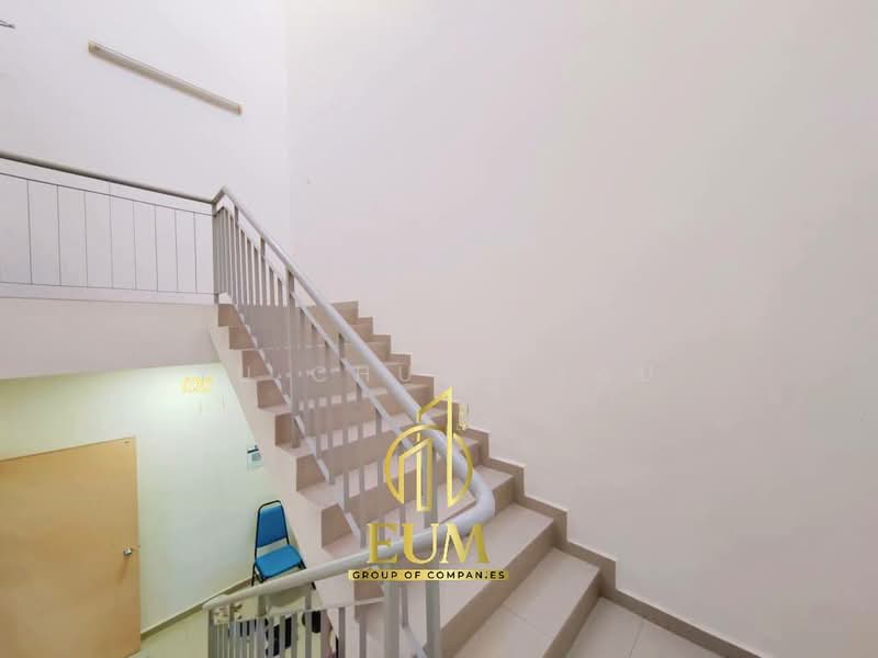 Shop for Sale in Taman Cheng Utama (Cheng) - Yu Chuan Yau - PropertyGuru.com.my