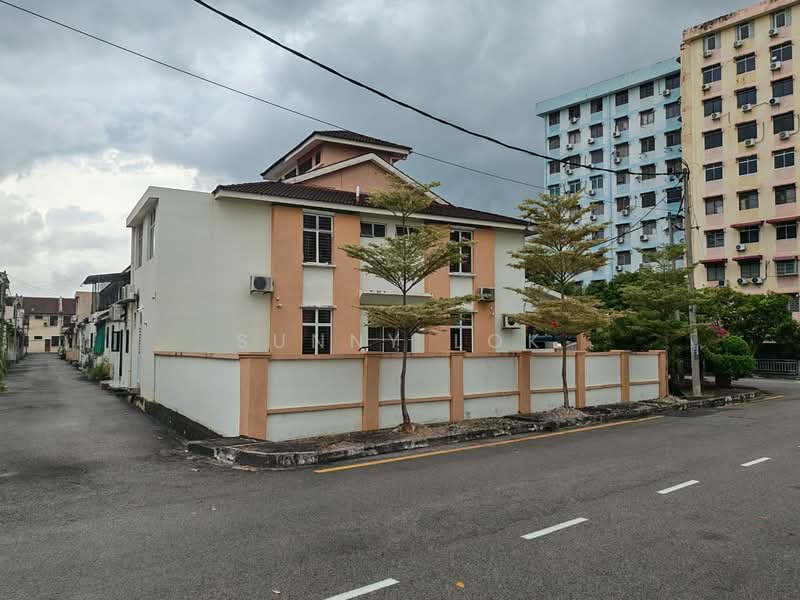 2-storey Terraced House for Sale in Taman Mawar (Butterworth) - Sunny Lok - Exterior - PropertyGuru.com.my