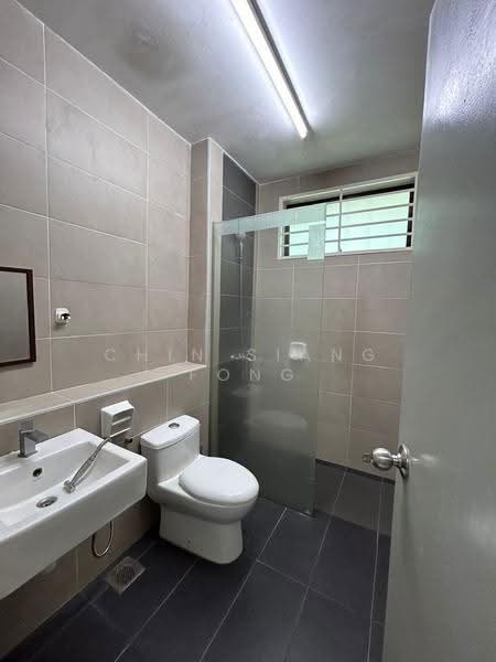 Rumah Teres untuk Dijual di Taman Muzaffar Heights (Bukit Katil) - Chin Siang Fong - Bathroom - PropertyGuru.com.my