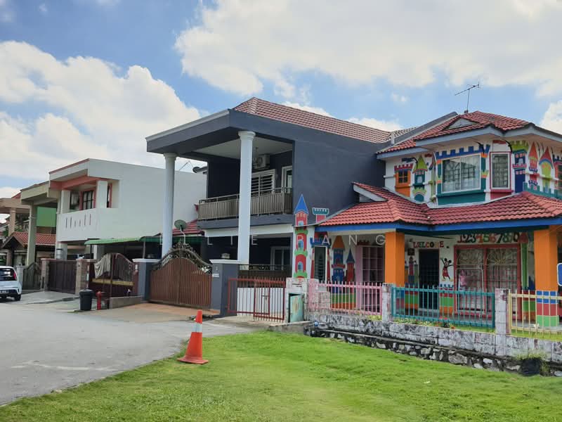 2-storey Terraced House for Sale in Bukit Indah (Ampang) - Ellie Pang - Exterior - PropertyGuru.com.my