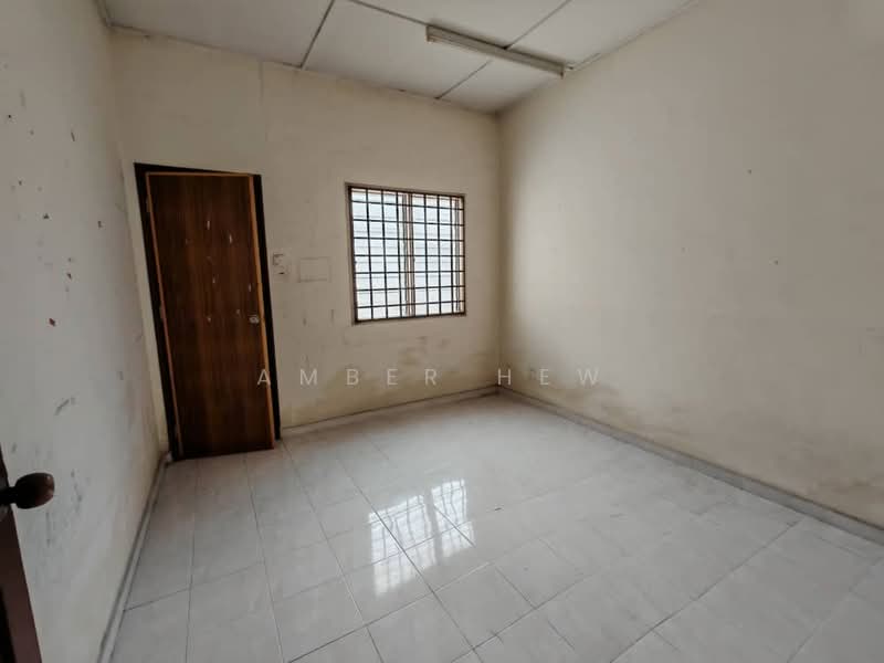 Rumah Teres 2 Tingkat untuk Dijual di Bandar Indahpura (Kulai) - Amber Hew - Interior - PropertyGuru.com.my