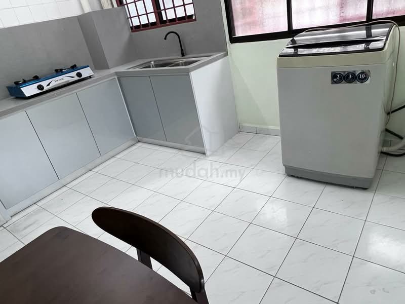 Condominium for Rent at Vista Condominium - Jacky Yeoh - Kitchen - PropertyGuru.com.my