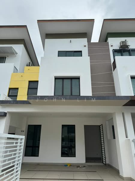 Rumah Teres 2.5 Tingkat untuk Dijual di Shah Alam (Selangor) - John Lim - Exterior - PropertyGuru.com.my