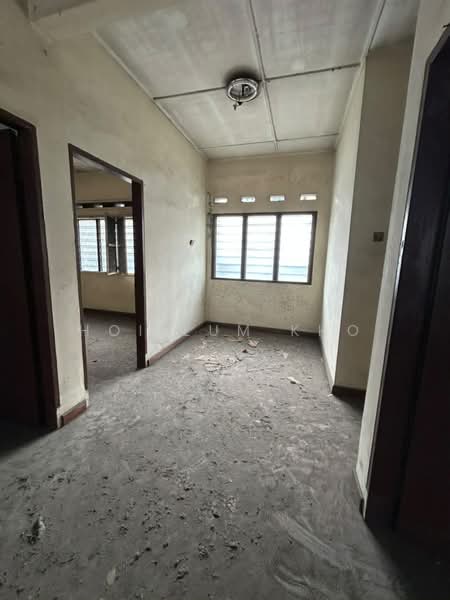Semi-Detached House for Sale in Taman United (Jalan Klang Lama (Old Klang Road)) - Hoi Lum Kho - Interior - PropertyGuru.com.my