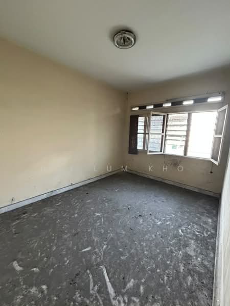 Semi-Detached House for Sale in Taman United (Jalan Klang Lama (Old Klang Road)) - Hoi Lum Kho - Interior - PropertyGuru.com.my