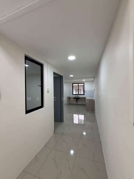 Rumah Teres 2 Tingkat untuk Dijual di Kota Masai (Pasir Gudang) - Marcus Tey - Corridor - PropertyGuru.com.my