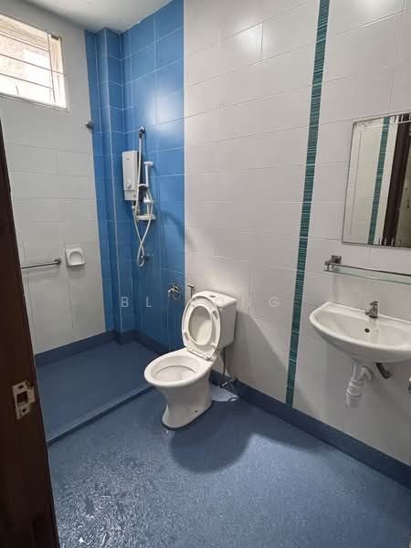 Semi-Detached House for Sale in Batu Berendam (Melaka) - BL Bong - PropertyGuru.com.my