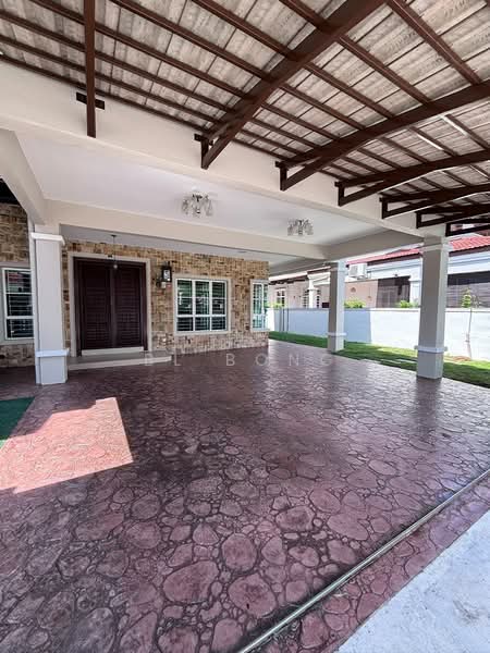Semi-Detached House for Sale in Batu Berendam (Melaka) - BL Bong - PropertyGuru.com.my