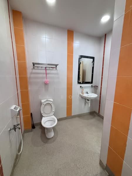 Semi-Detached House for Sale in Batu Berendam (Melaka) - BL Bong - PropertyGuru.com.my